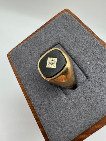 9ct gold onyx and diamond signet ring