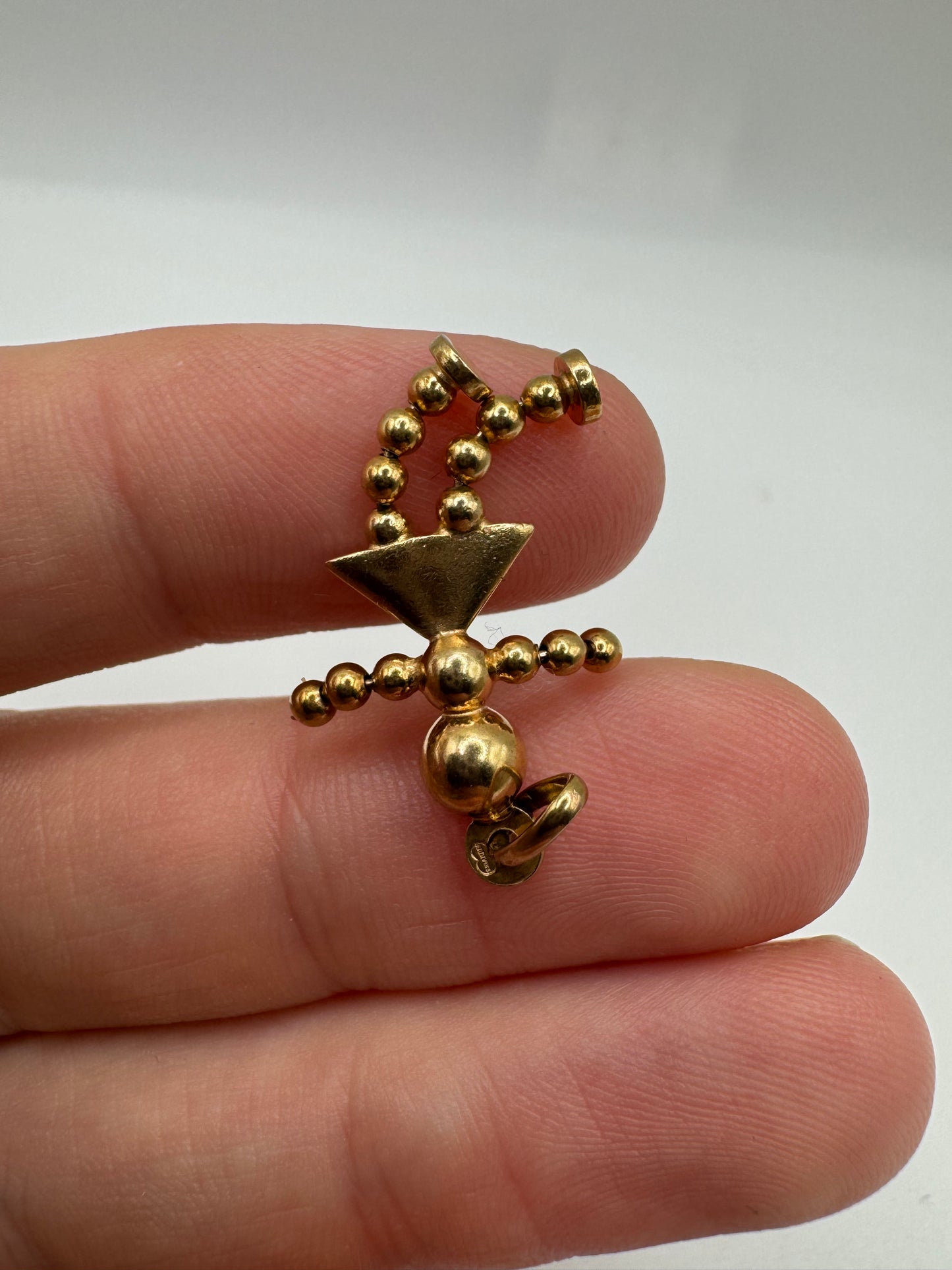 9ct gold doll pendant