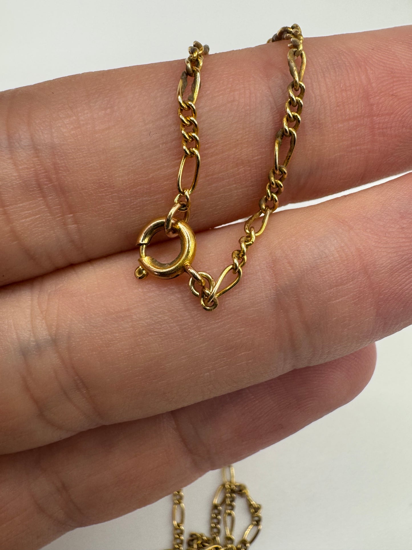 9ct gold chain 2 (18”)