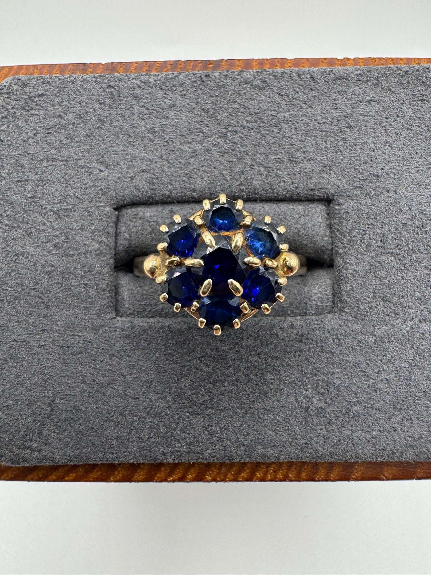 9ct gold kyanite cluster ring