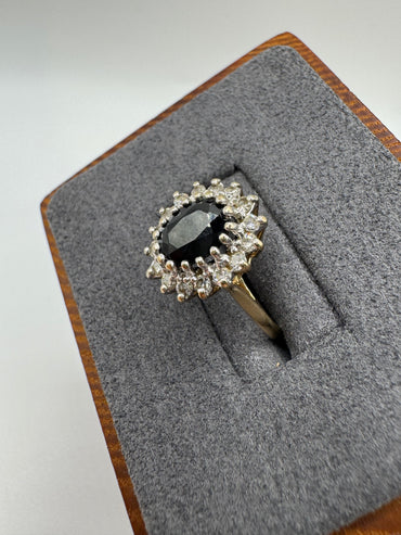 9ct gold sapphire and diamond cluster ring