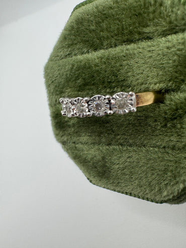 9ct gold diamond ring