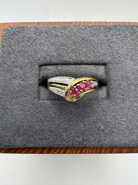 9ct gold ruby and diamond wishbone ring