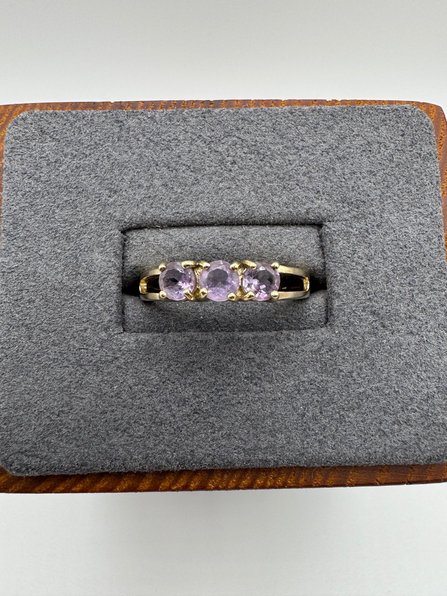 9ct gold amethyst ring