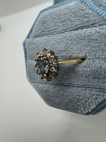 9ct gold topaz and cz ring