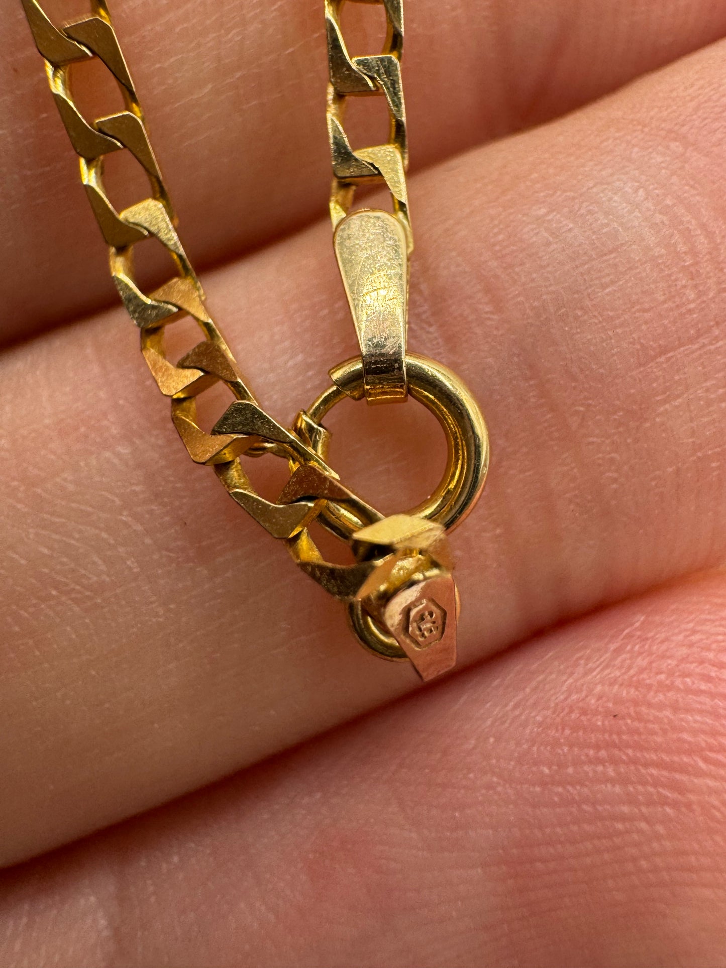 9ct gold chain 81 18”