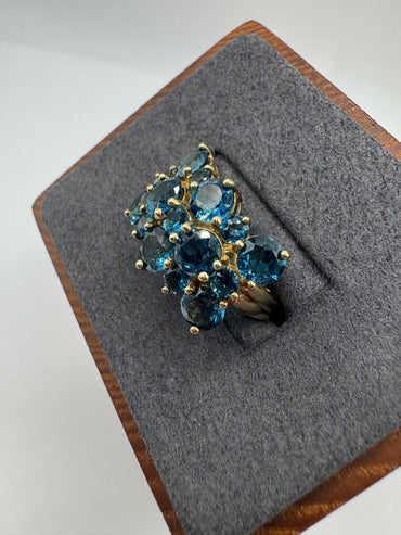 9ct gold London blue topaz cluster ring