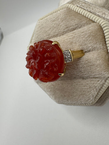 14ct gold carved jade and diamond ring