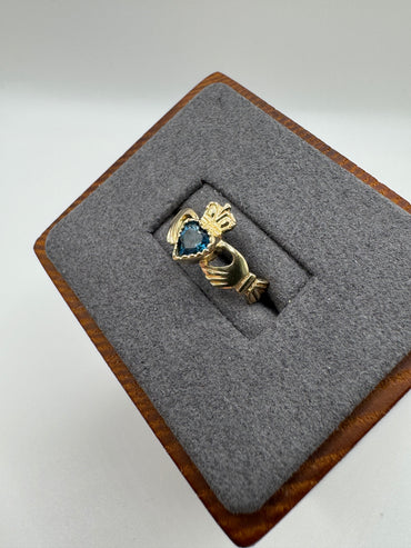 9ct gold blue topaz claddagh ring