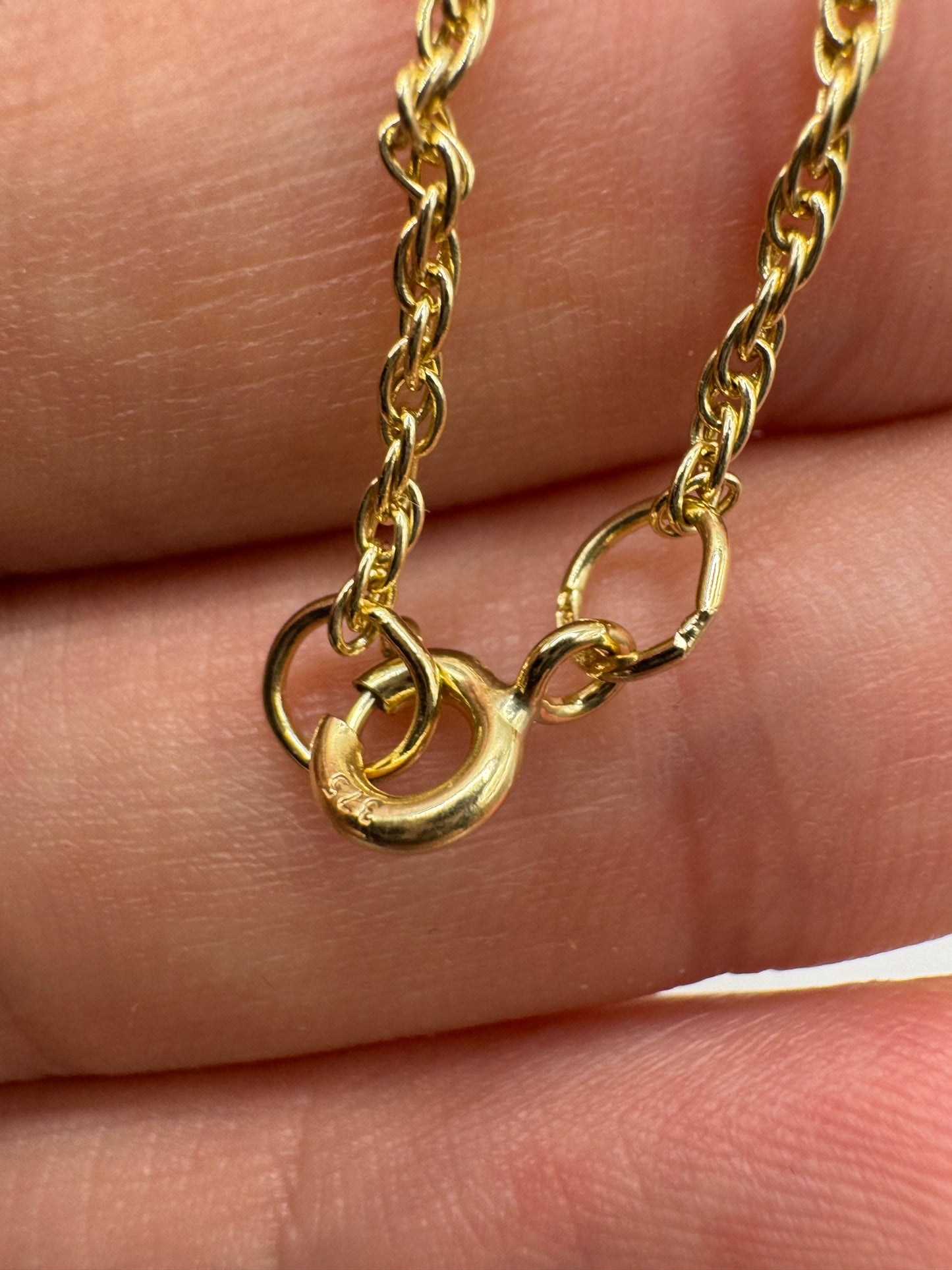 9ct gold Prince of Wales chain 69 18”