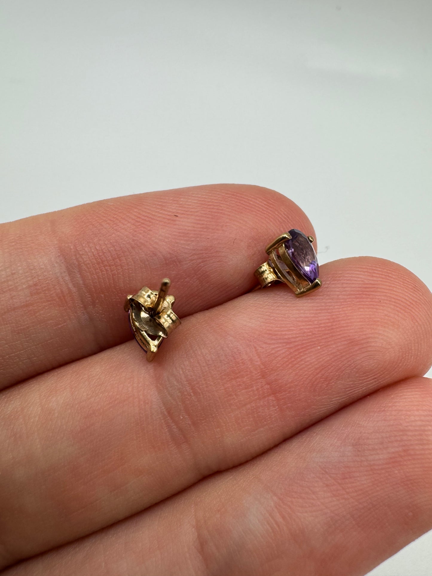 9ct gold amethyst earrings