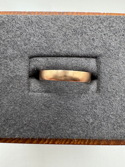 9ct rose gold wedding style ring