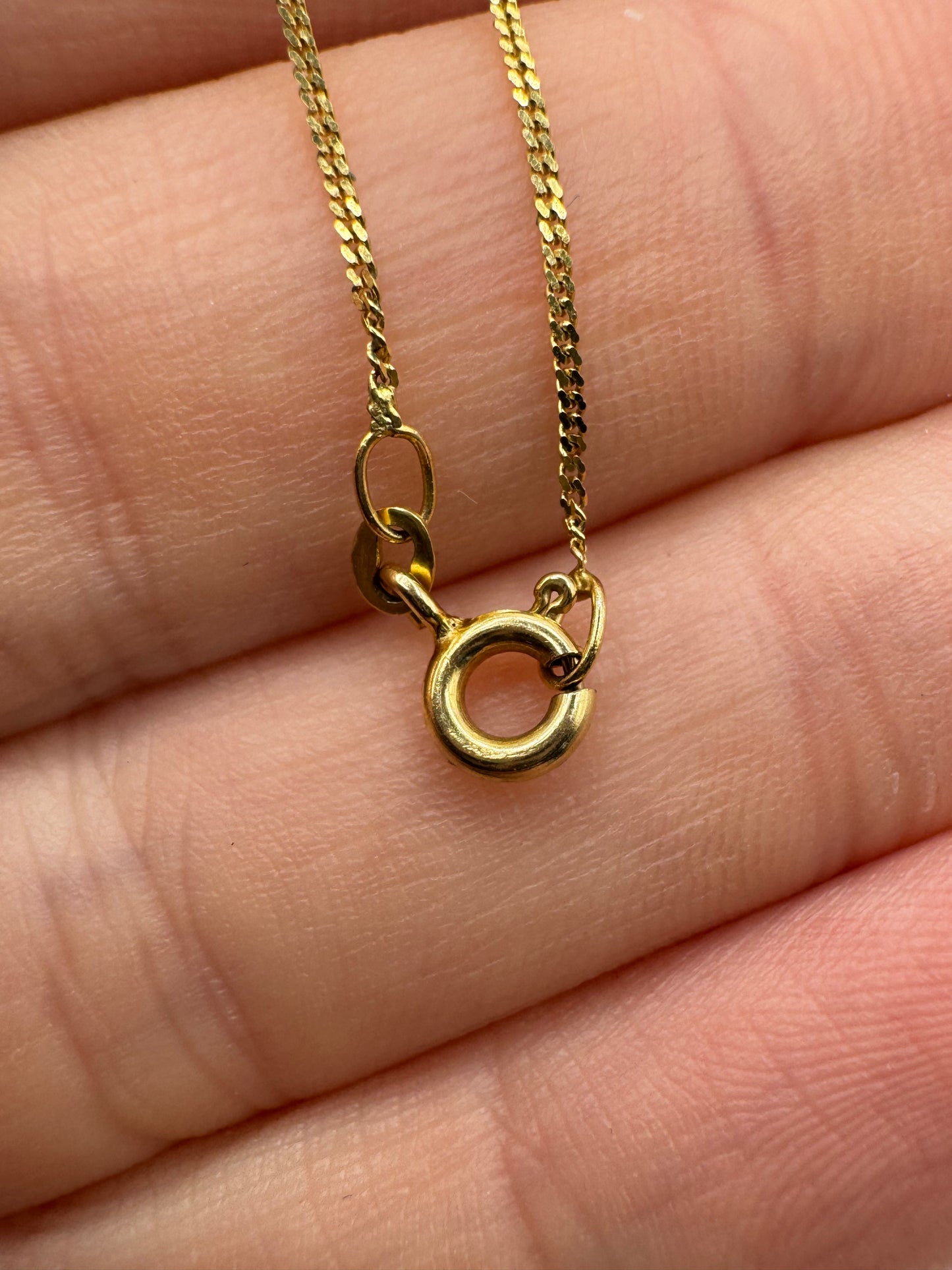 9ct gold sapphire and diamond necklace (18” chain)