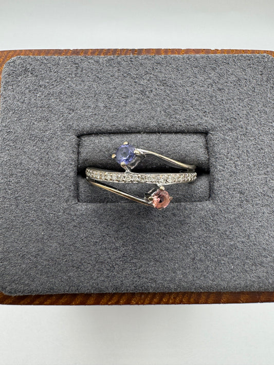 9ct white gold sapphire and diamond ring