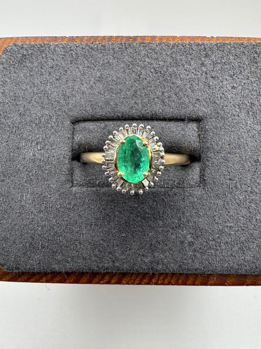 9ct gold emerald and diamond cluster ring