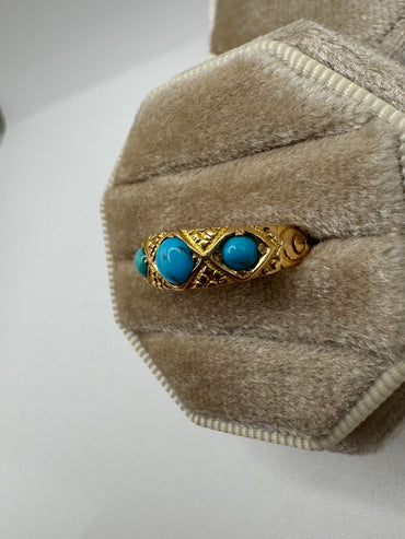 Antique 18ct gold turquoise gypsy ring