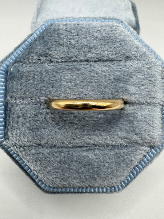 9ct gold plain band