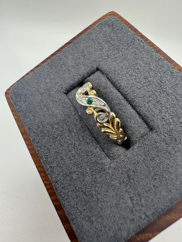 9ct gold emerald and diamond ring