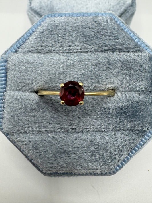 9ct gold tourmaline ring