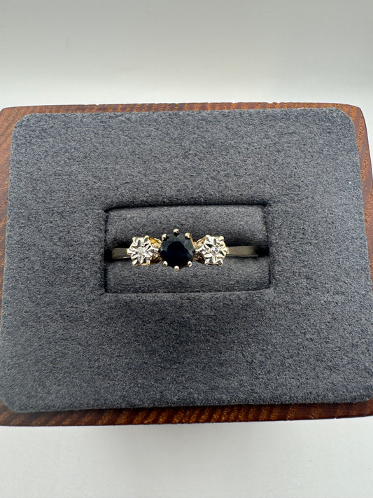9ct gold sapphire and diamond ring