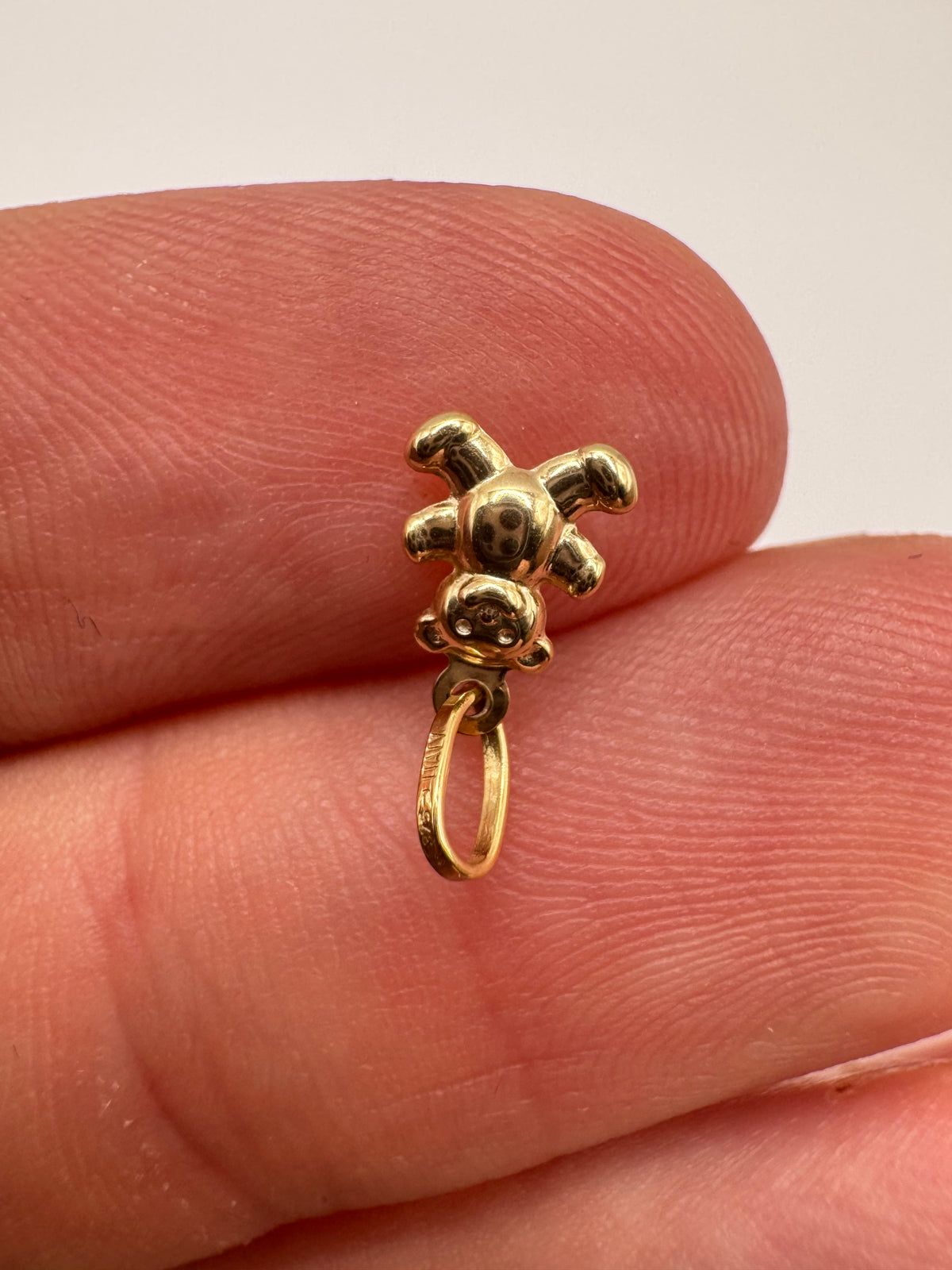 9ct gold teddy bear charm