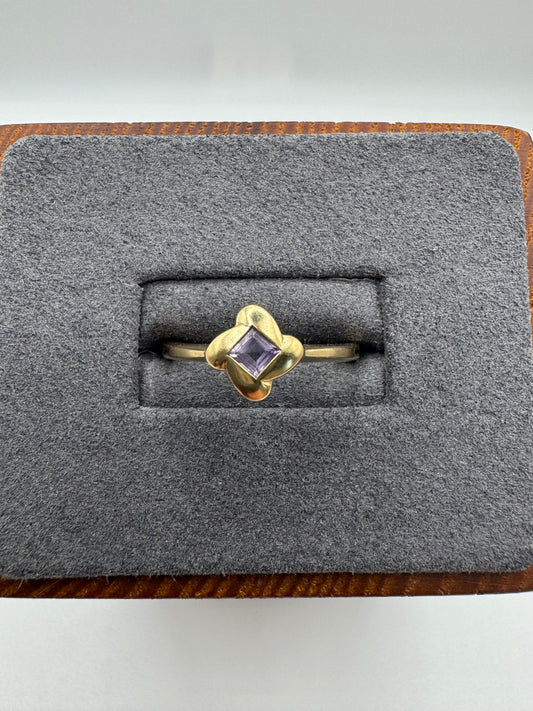 9ct gold amethyst ring