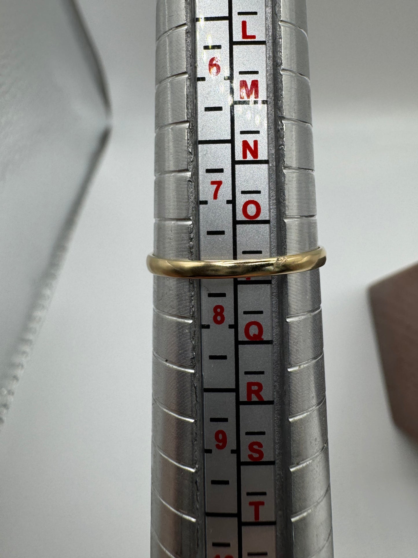 9ct gold sapphire and cz wishbone ring