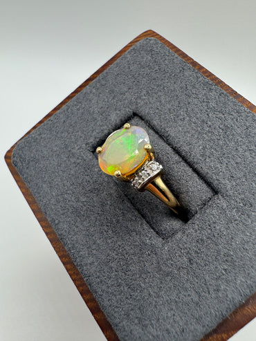 9ct gold opal and diamond ring