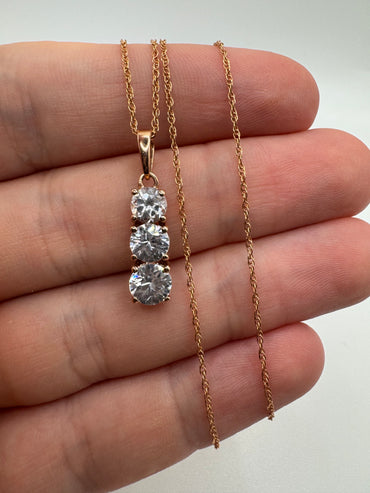 9ct rose gold zircon necklace (18”)