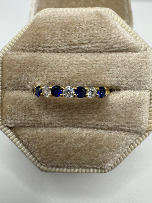 9ct gold kyanite and zircon ring