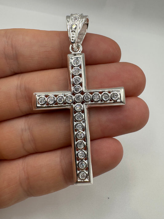 Silver cross pendant