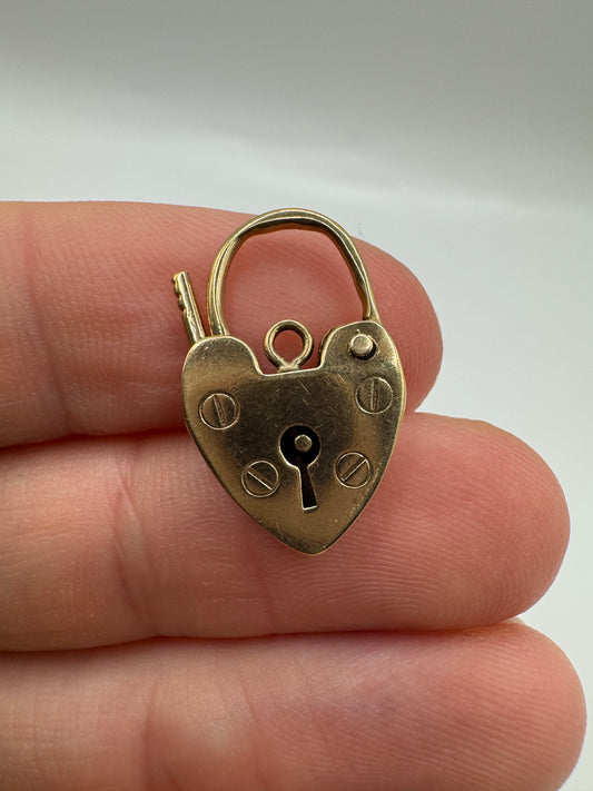 9ct gold padlock 14