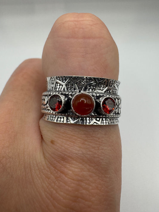 Silver garnet and quartz spinning ring (11.25-W1/2)