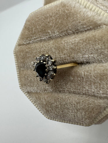 9ct gold sapphire and diamond ring