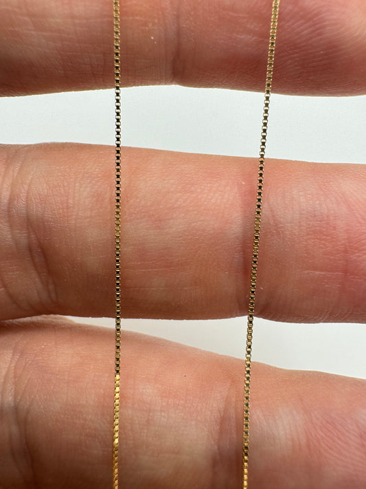 9ct gold Venetian box chain 43 18”