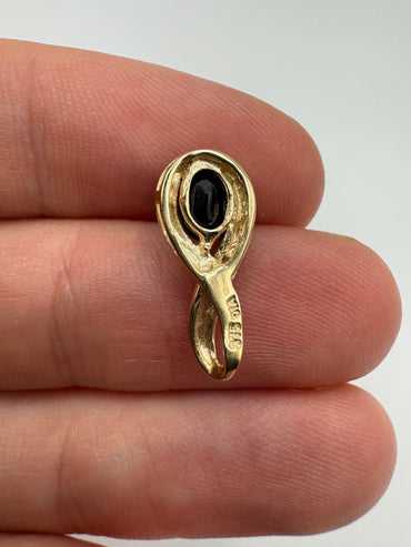 9ct gold sapphire and diamond pendant