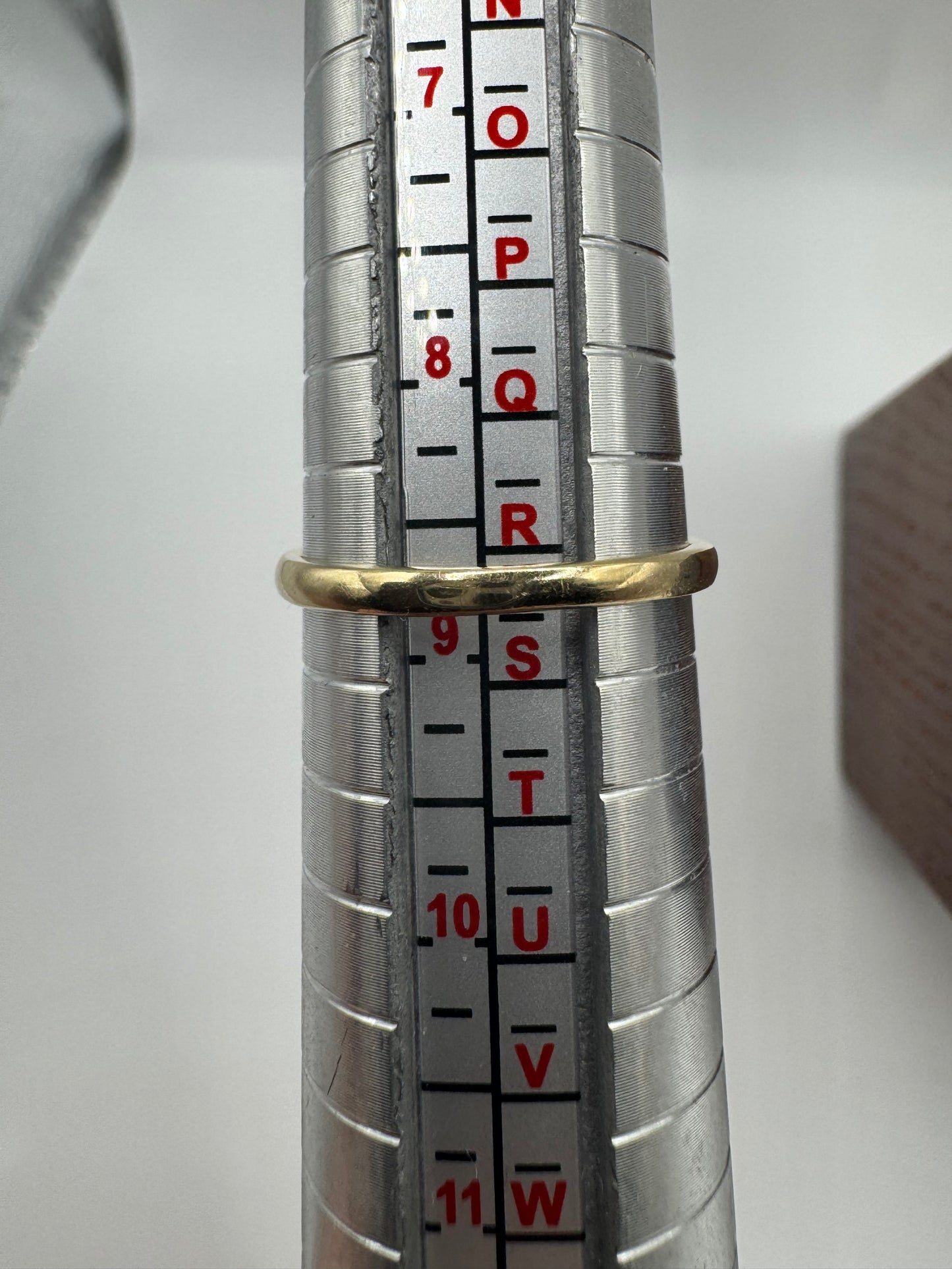 9ct gold tourmaline and zircon ring