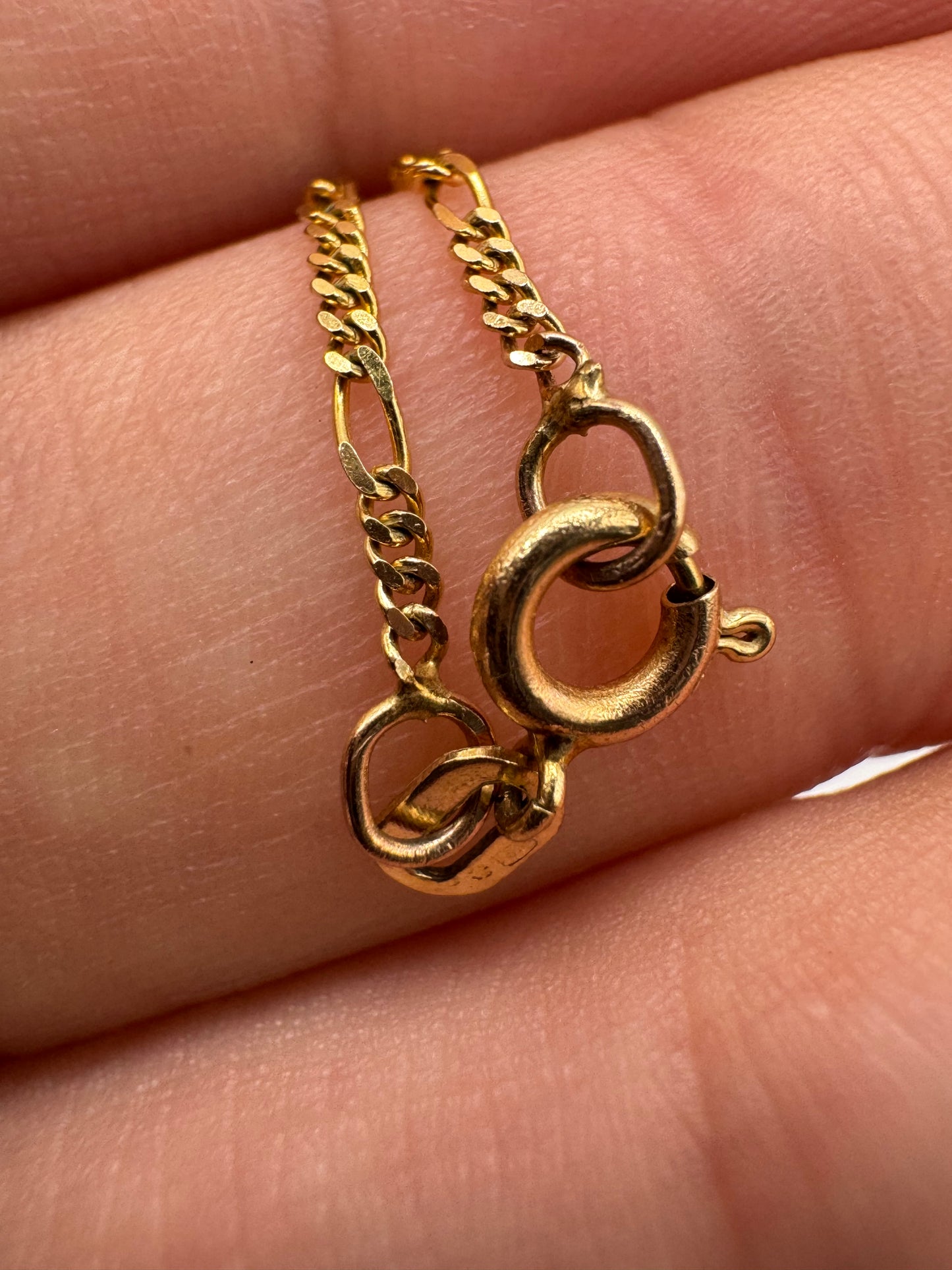 9ct gold chain 79 16”