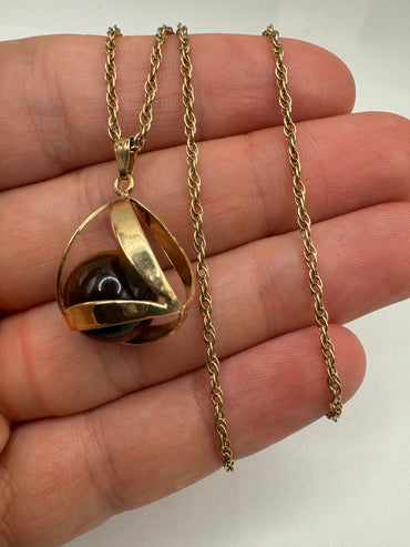 Vintage 9ct gold tigers eye necklace