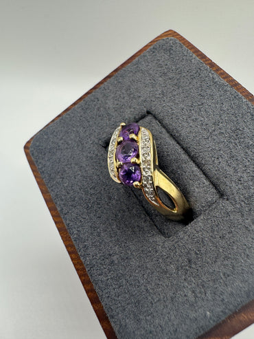 9ct gold amethyst and diamond ring