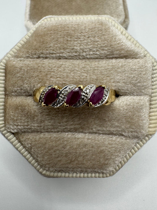 9ct gold ruby and diamond ring