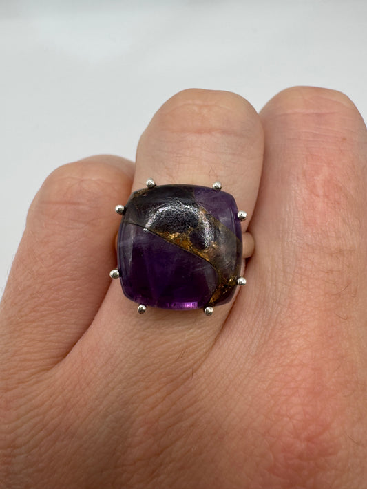 Silver gemstone ring
