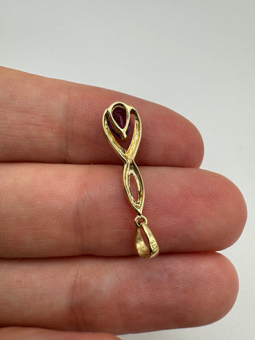 9ct gold amethyst pendant