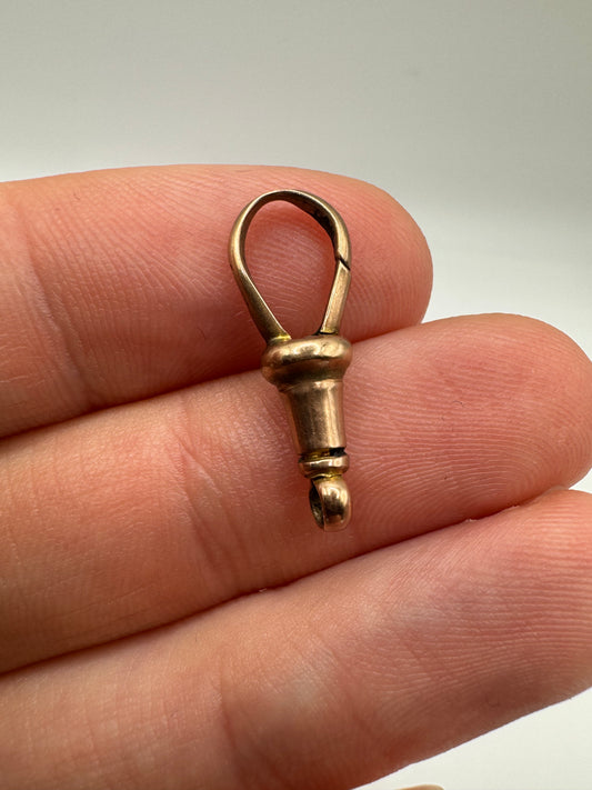 9ct rose gold dog clip 6