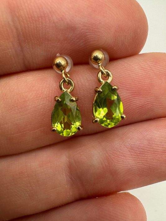 9ct gold peridot earrings