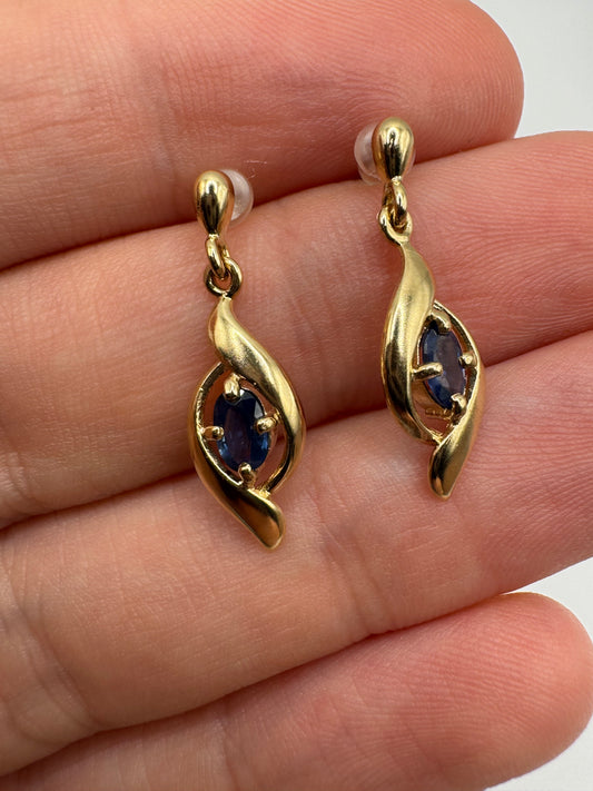 9ct gold sapphire earrings