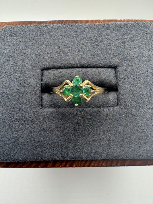 9ct gold emerald ring