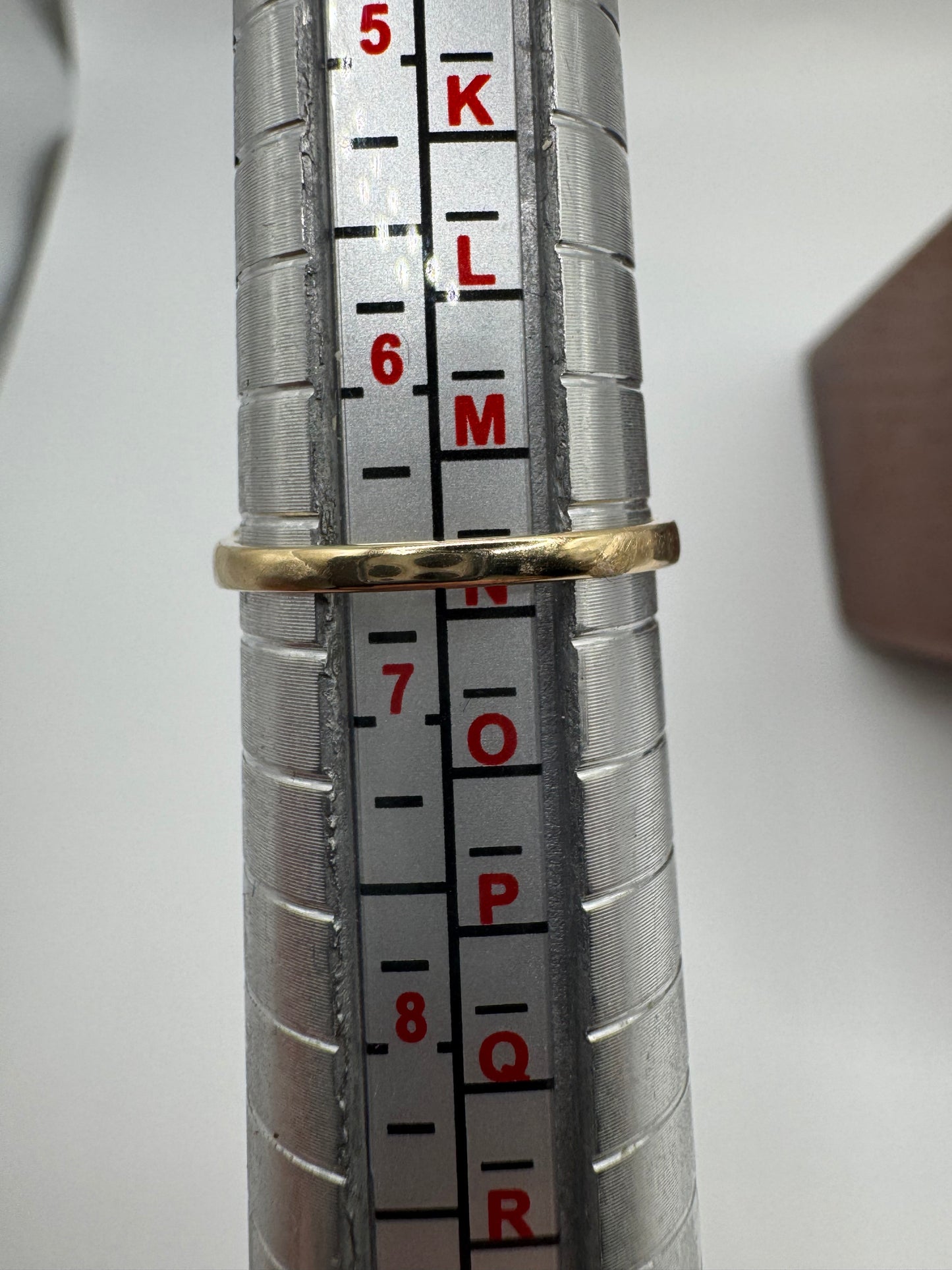 9ct gold sapphire ring