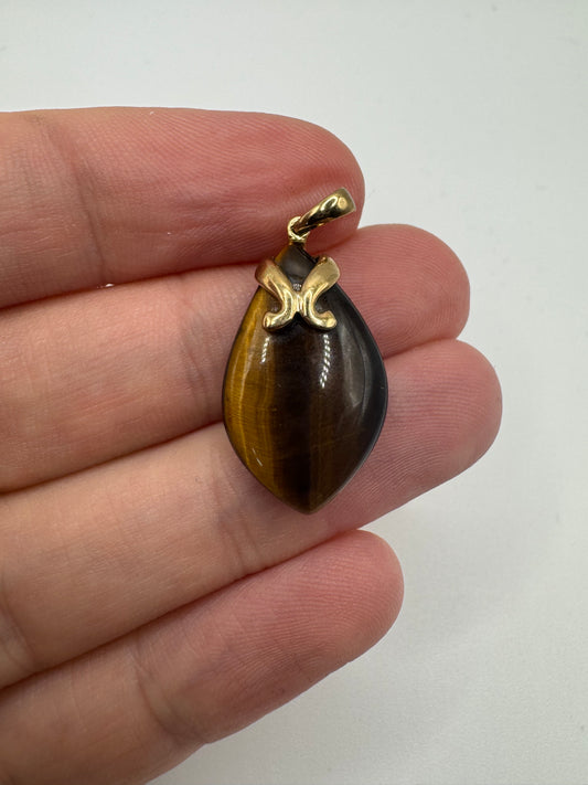 9ct gold tigers eye pendant