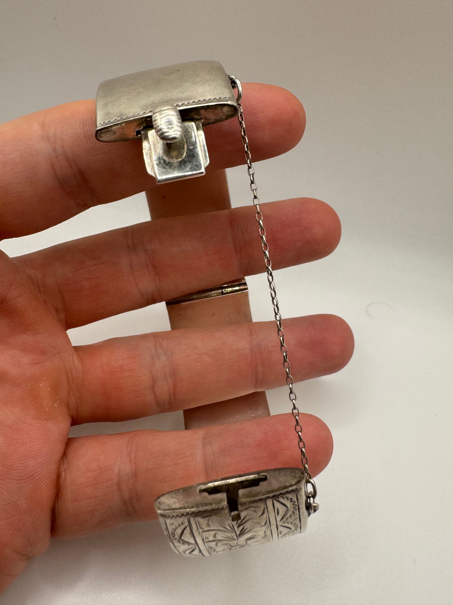 Antique silver patterned bangle